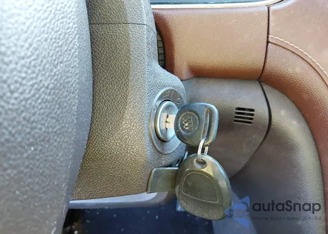 2014 Buick Enclave Leather z USA, uszkodzony, nr VIN 5GAKRBKDXEJ110258